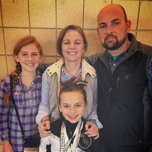 Meet your Posher, Tara